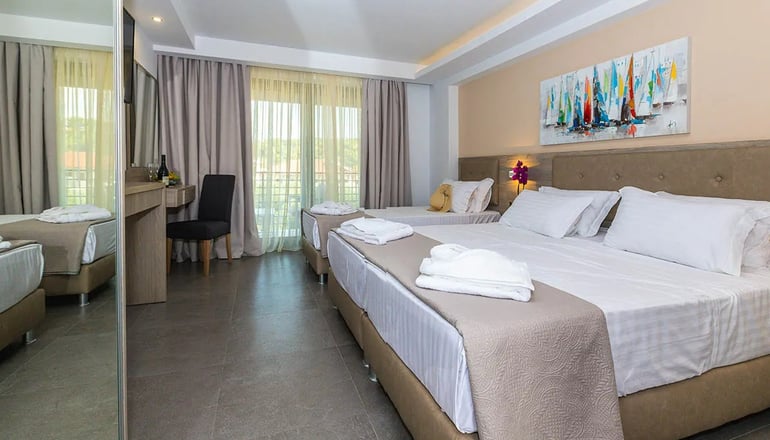 New Story Luxury Suites - Ποσείδι, Χαλκιδική