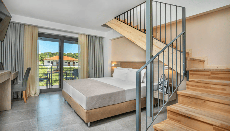 New Story Luxury Suites - Ποσείδι, Χαλκιδική
