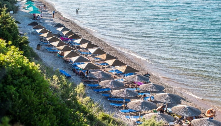 Niforeika Beach Hotel & Bungalows