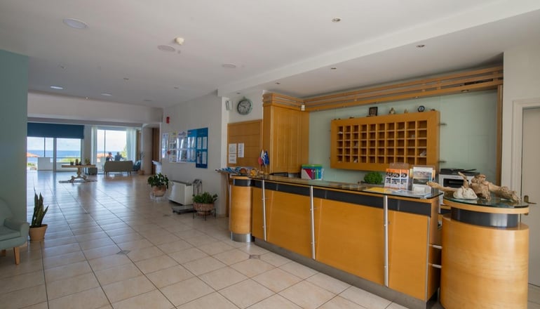 Niforeika Beach Hotel & Bungalows