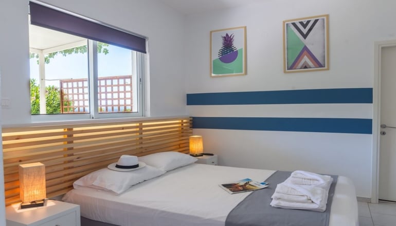 Niforeika Beach Hotel & Bungalows