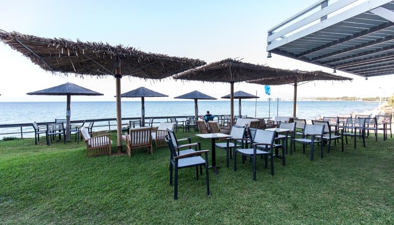 Niforeika Beach Hotel & Bungalows