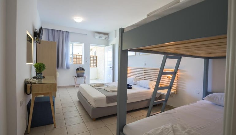 Niforeika Beach Hotel & Bungalows