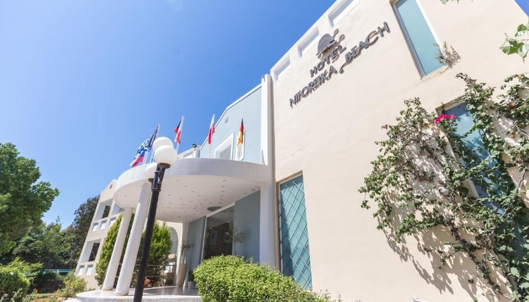 Niforeika Beach Hotel & Bungalows