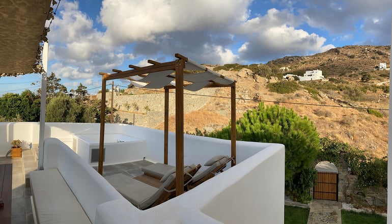 Ninemia Naxos - Χώρα, Νάξος