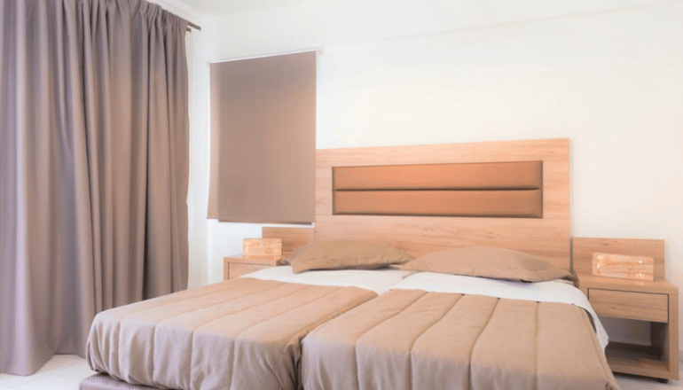 Niriedes-Dionyssos Village