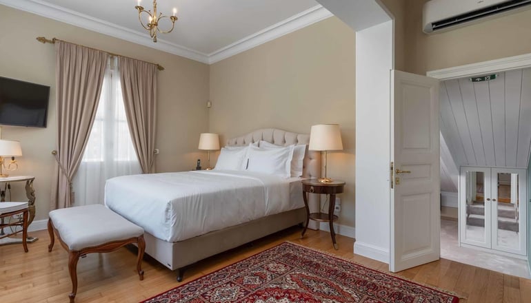 Noble Suites - Αθήνα
