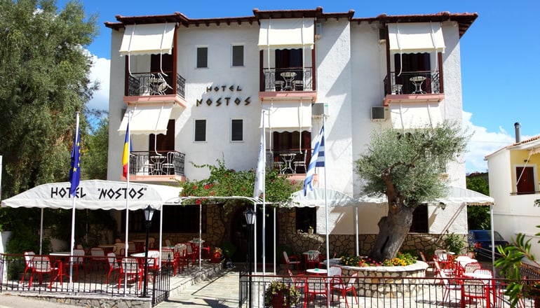 Nostos Hotel