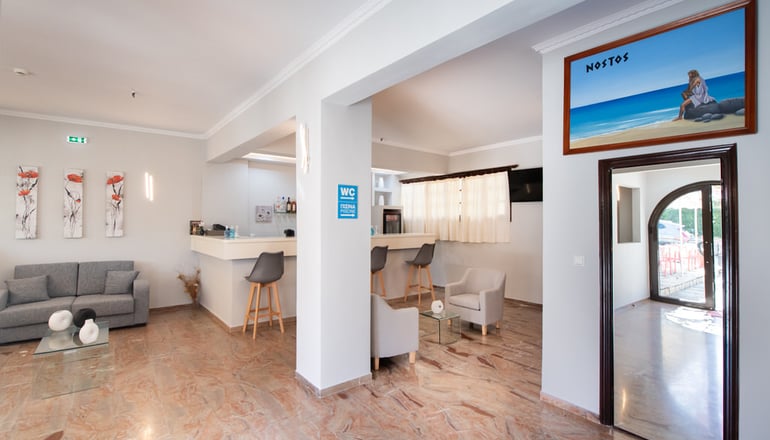 Nostos Hotel