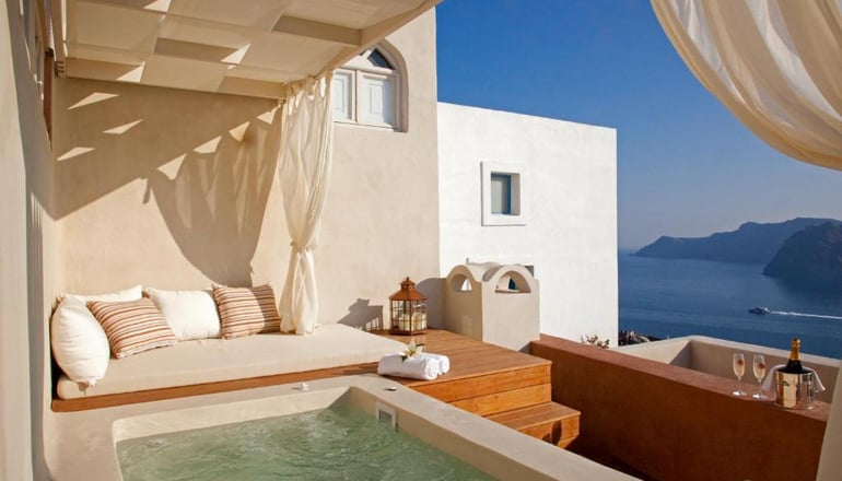 Oia Mansion