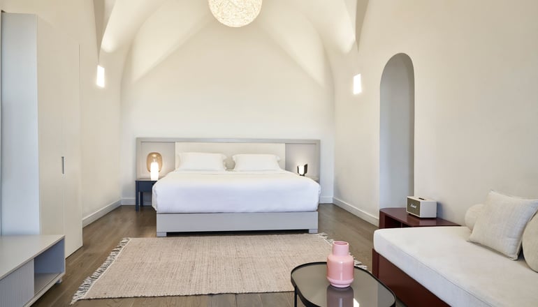 4* Old Castle - Οία, Σαντορίνη