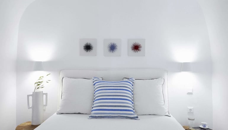 Olea Cave House Santorini