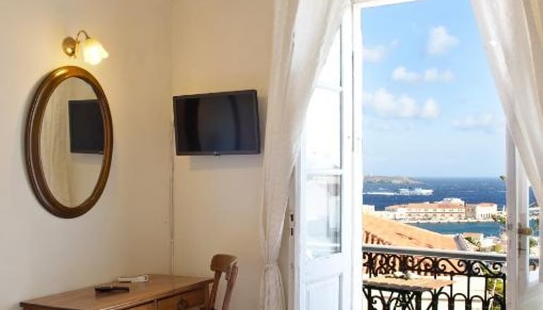 Omiros Hotel - Ερμούπολη, Σύρος