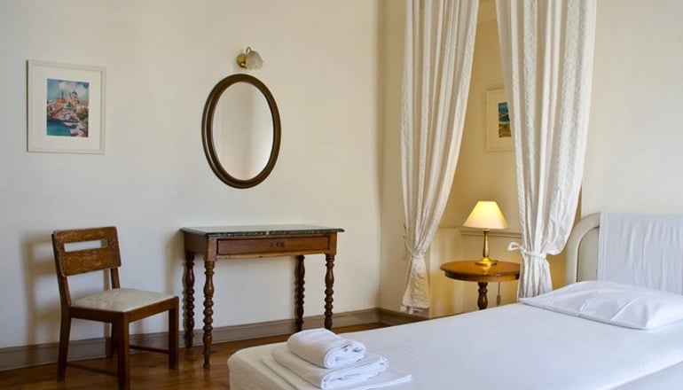 Omiros Hotel - Ερμούπολη, Σύρος
