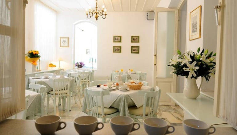 Omiros Hotel - Ερμούπολη, Σύρος