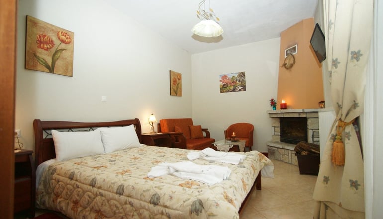 Orama Hotel & Suites