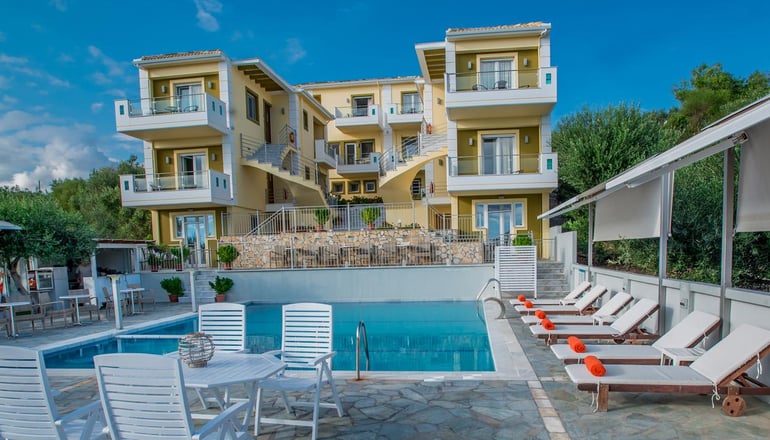 4* Orizontas Residences