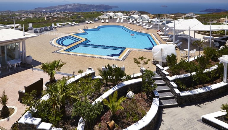 Orizontes Hotel & Villas Santorini