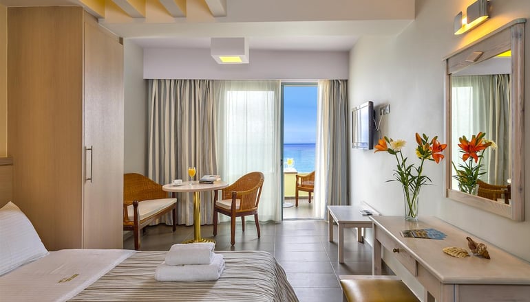 Palm Beach Hotel Apartments