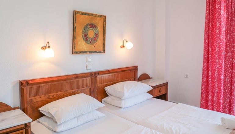Pandora Studios & Apartments - Κολιός, Σκιάθος