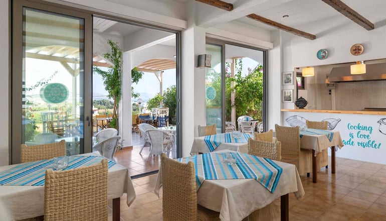 Panorama Gennadi Guest House & Bistrot