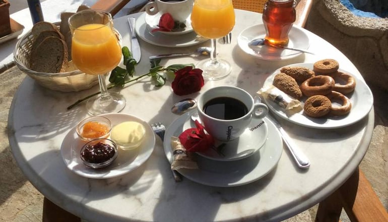 Panorama Gennadi Guest House & Bistrot