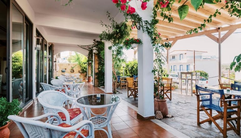 Panorama Gennadi Guest House & Bistrot