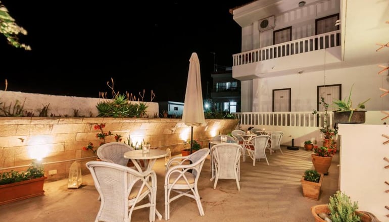 Panorama Gennadi Guest House & Bistrot