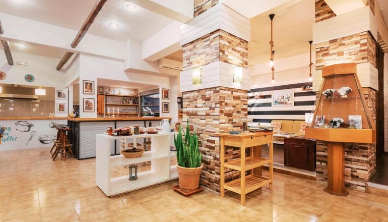 Panorama Gennadi Guest House & Bistrot