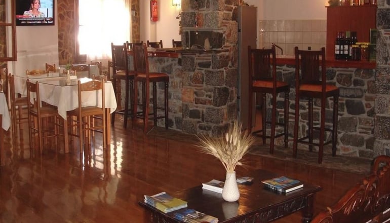 Paraliako Hotel Kyparissi