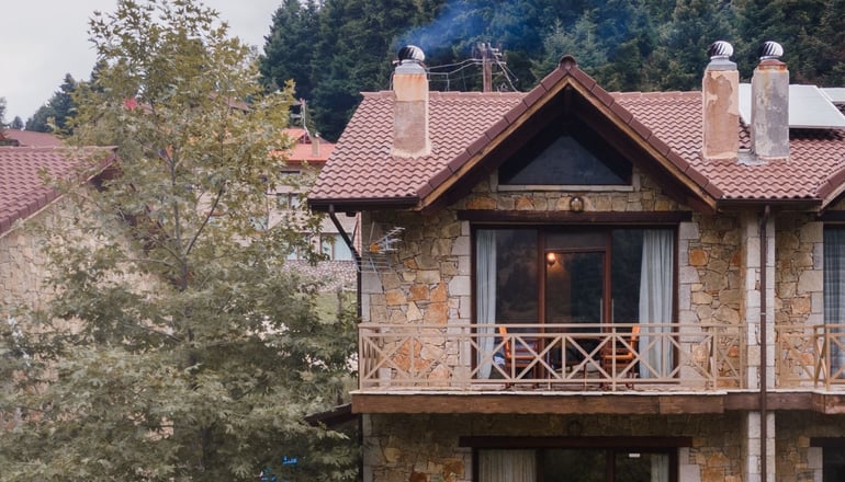 Dreamwood Chalet by Bill & John Apartments & Villas