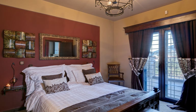 Volhon Mansions by Bill & John Apartments & Villas