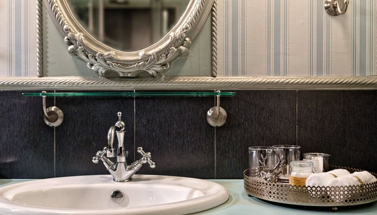 Volhon Mansions by Bill & John Apartments & Villas