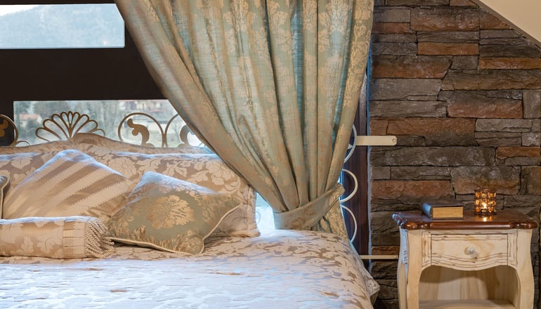 Volhon Mansions by Bill & John Apartments & Villas