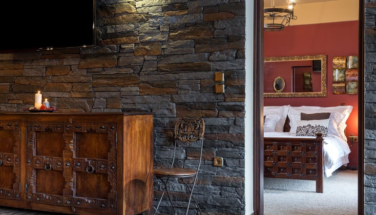 Volhon Mansions by Bill & John Apartments & Villas