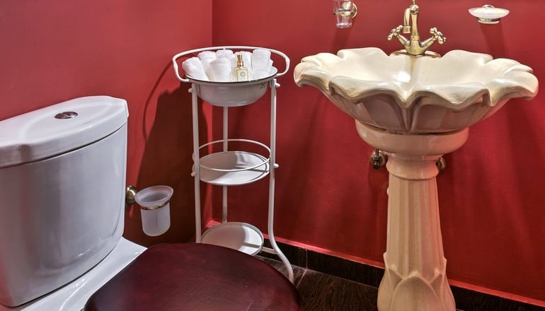 Volhon Mansions by Bill & John Apartments & Villas