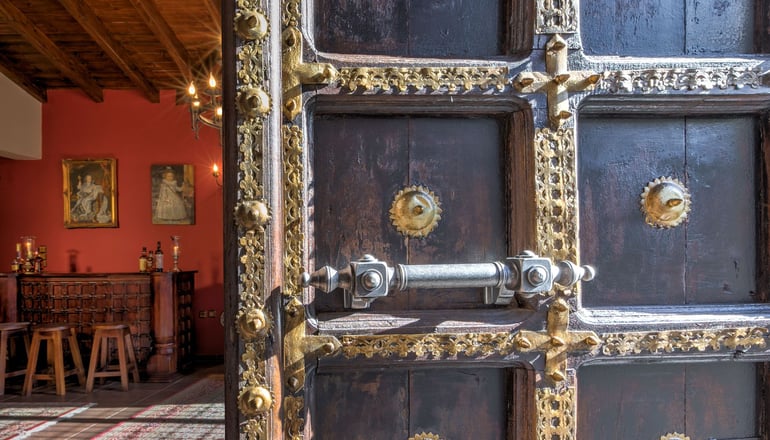 Volhon Mansions by Bill & John Apartments & Villas