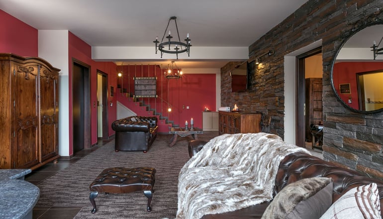 Volhon Mansions by Bill & John Apartments & Villas