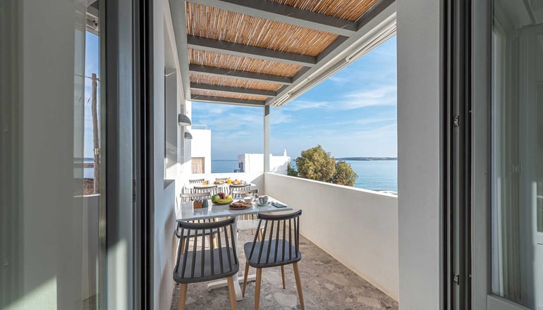 Paros Cape Suites