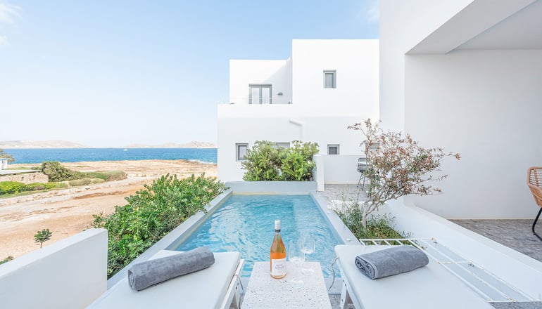 Paros Cape Suites