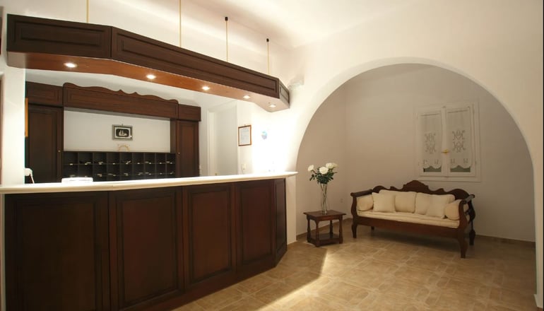 Paros Inn - Λογαράς, Πάρος