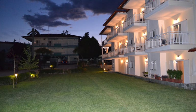 Pavloudis Apartments - Ψακούδια, Χαλκιδική