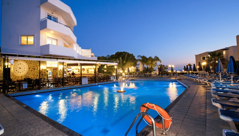 Pefkos Beach Hotel