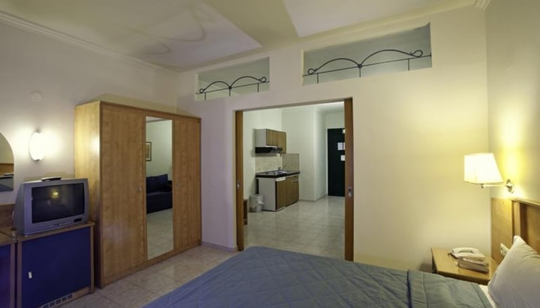 Pefkos Beach Hotel