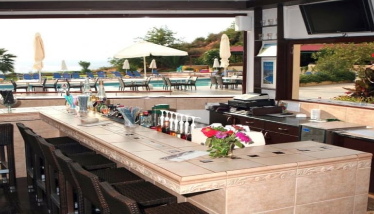 Karavados Beach Hotel