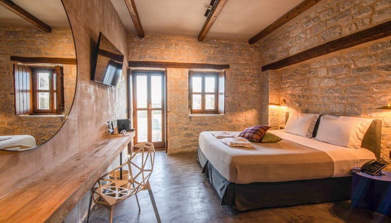 5* Petra & Fos Hotel