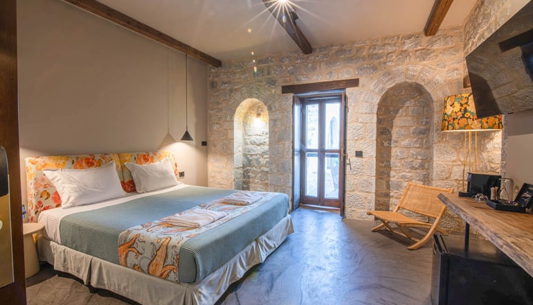 5* Petra & Fos Hotel