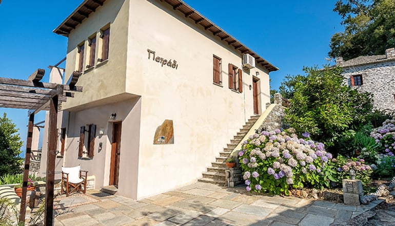 Petradi Hotel
