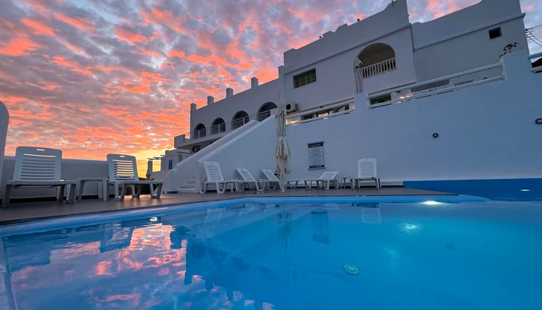 Petradi Hotel - Μυλοπότας, Ίος