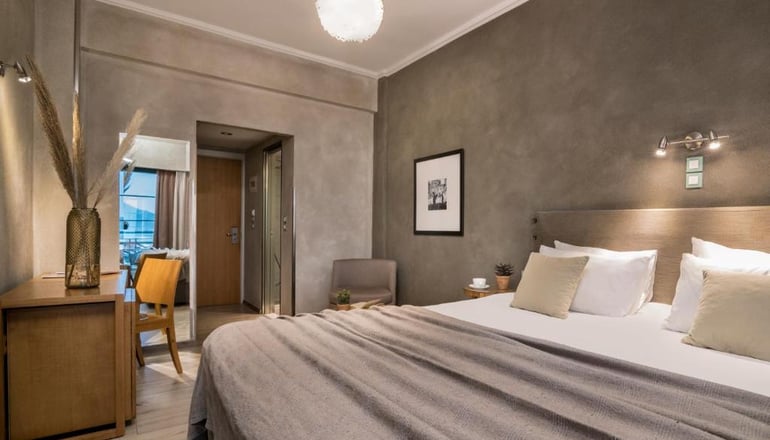 Phoenix Hotel